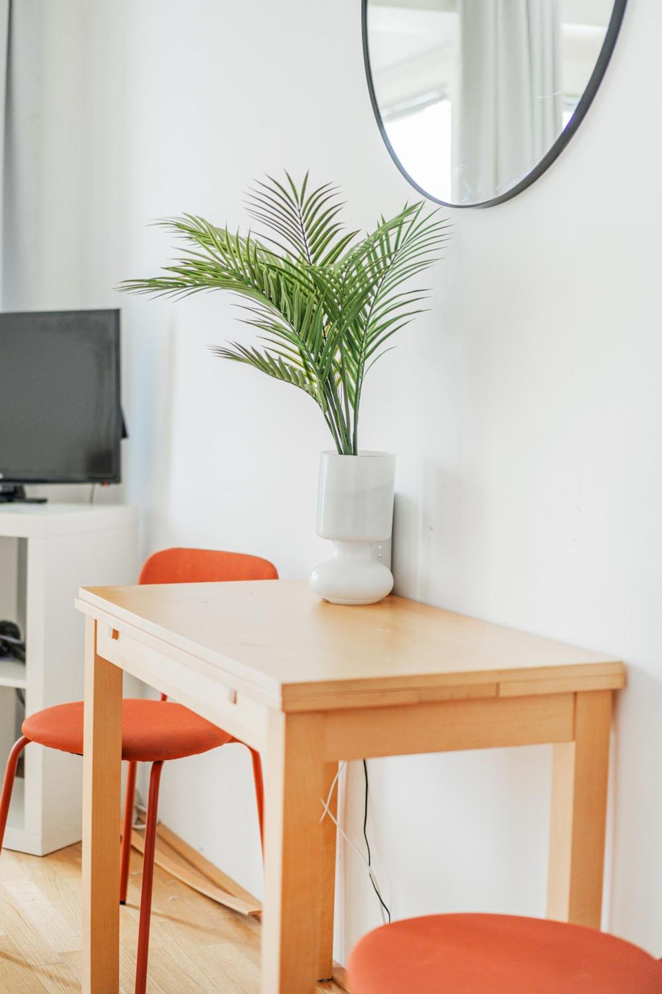 Studio Next To Karlskirche Виена Стая снимка