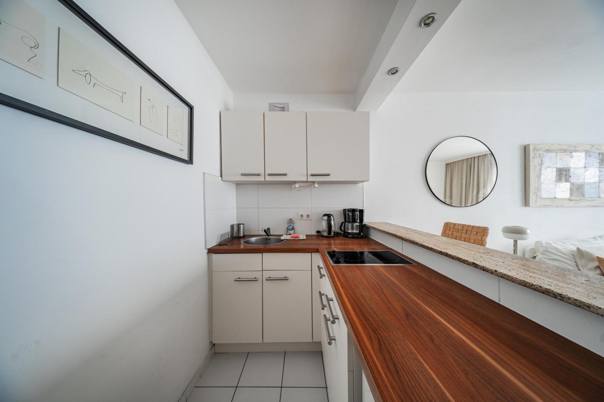 Studio Next To Karlskirche Виена Стая снимка